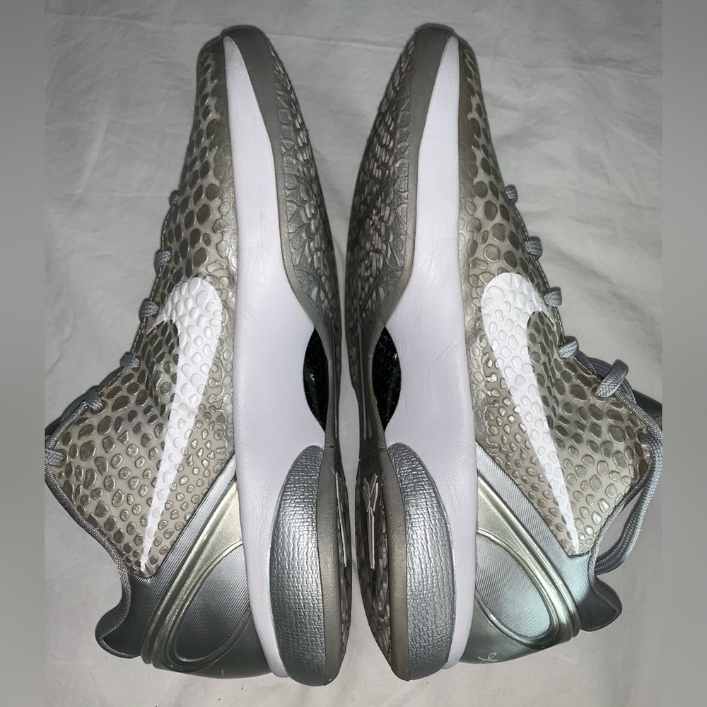 Nike Kobe 6 Zoom shoes - Picture 2 of 8